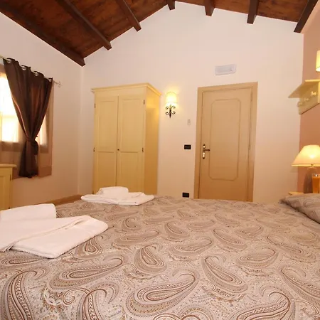 Kefa Holiday - Di Ruggero * Cefalù